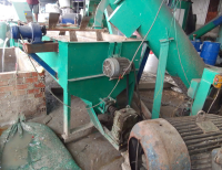 Alternative view of Máy Băm Rửa Chai Pet